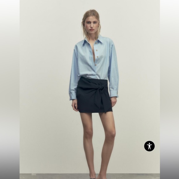 Zara Dresses & Skirts - ZARA NWT LRG True Black Knotted Skort Zip Back